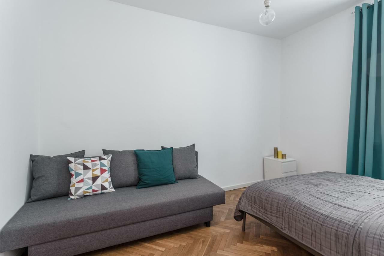 ורשה Chill Apartments Brzozowa Old Town מראה חיצוני תמונה